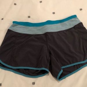 Charcoal grey Lulu lemon shorts
